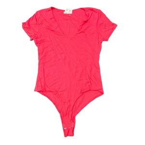 Wasabi + Mint V Neck Soft Jersey‎ Knit Bodysuit in Fushia Size Large $42 NEW